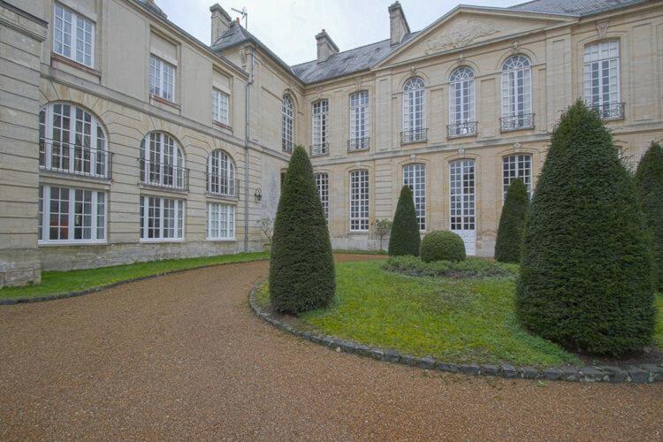 Heritage Apartment In Bayeux Near Museum Of Art Bagian luar foto